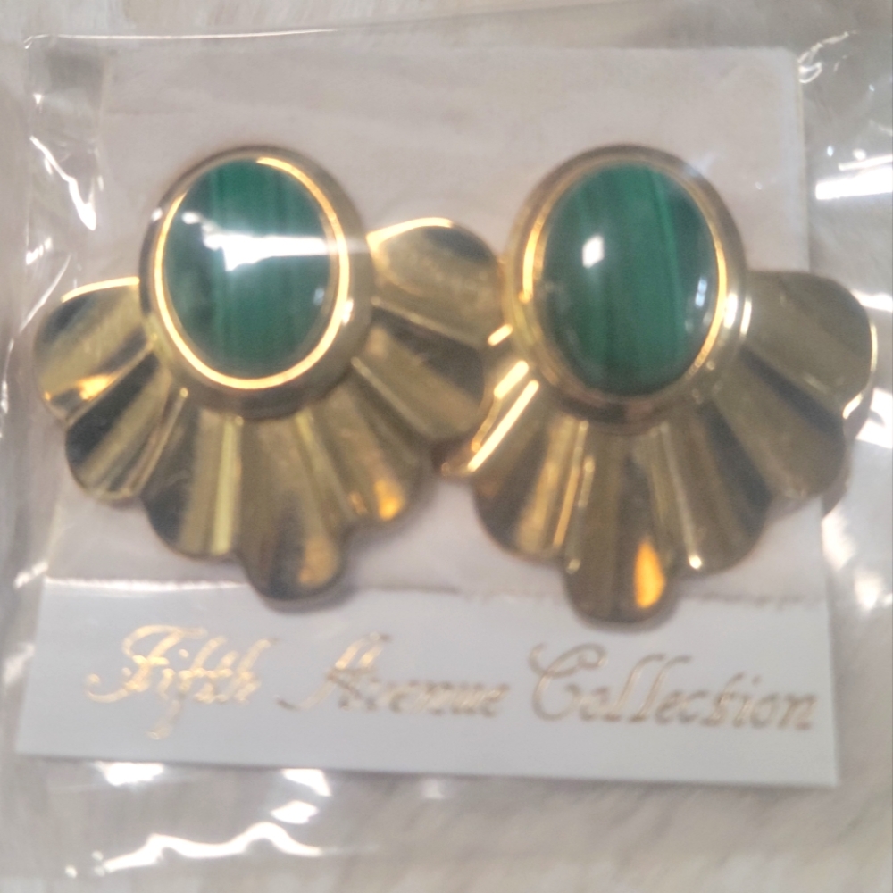 Fifth Avenue Collection Genuine Malachite Green/Gold Clip Earrings, Vintage